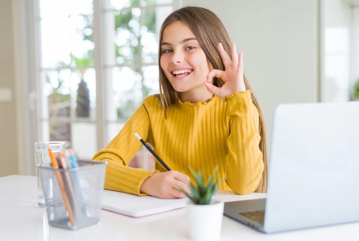 Elève cours particuliers collège à Six Fours