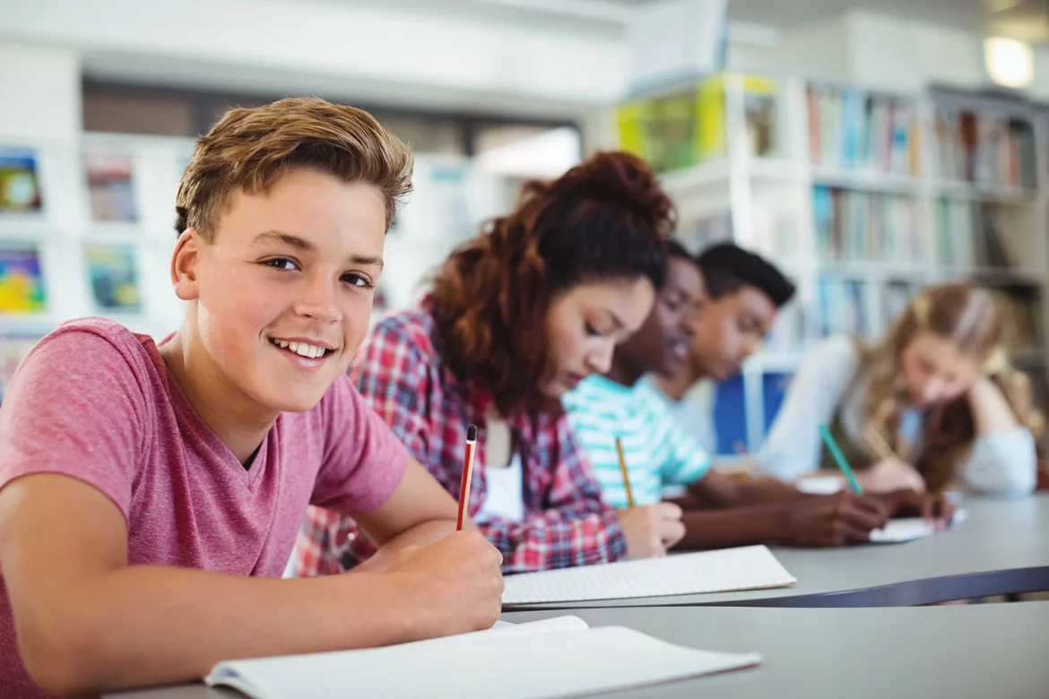 Cours en groupe collège à Nîmes